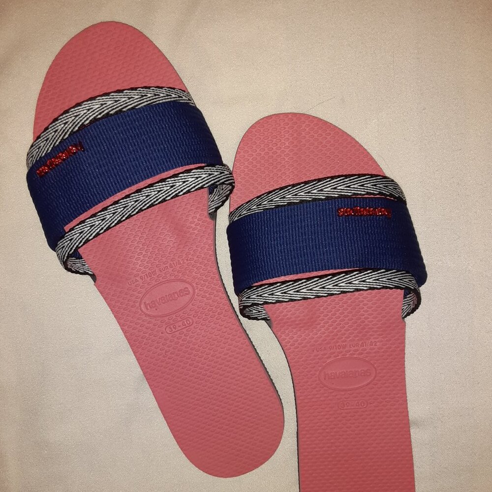 havaianas Women's 3-Strap Sandal Flip Flop * Pink & Navy Blue * 9 1/2 * Like New